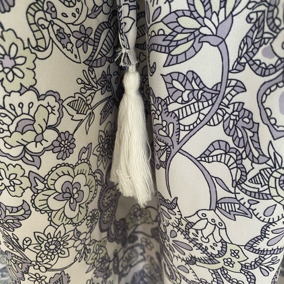 Lavender Purple Floral Dress in Large - Picture 2 of 3